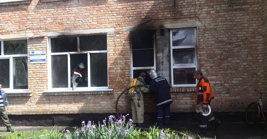 В Киевской области горела школа