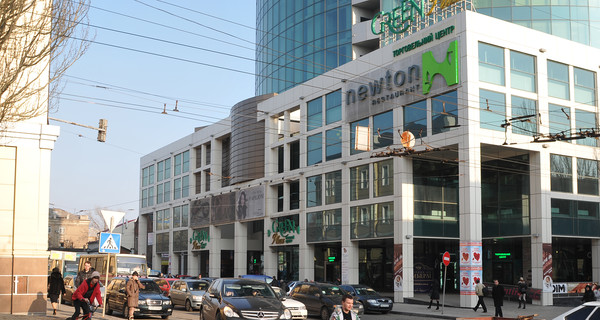 В Донецке впервые торговые центры закроются на три дня