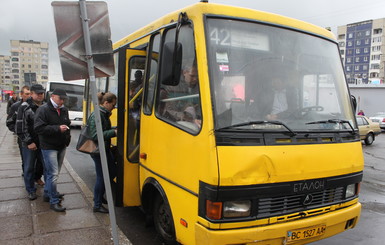 Во Львове чиновники взялись за проверку качества перевозок пассажиров в маршрутках