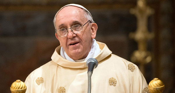 Папу Франциска подозревают в практике экзорцизма