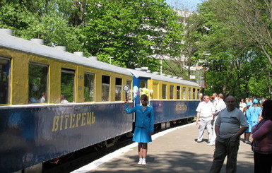Во Львове на детской железной дороге стартовал 63-й сезон