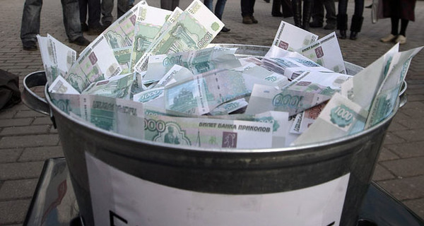 Из-за ситуации на востоке бюджет может недополучить около 1,5 миллиарда гривен