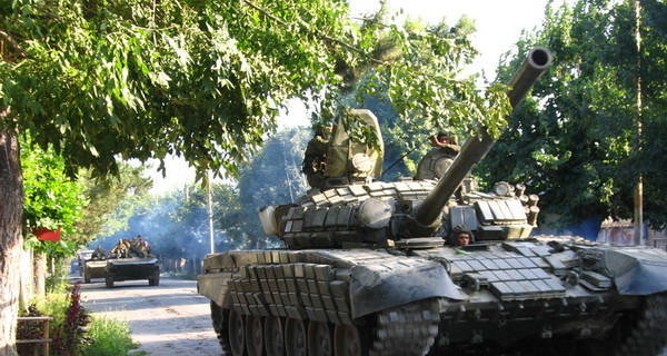 Россия пообещала до 1 июня отвести свои войска от границ с Украиной