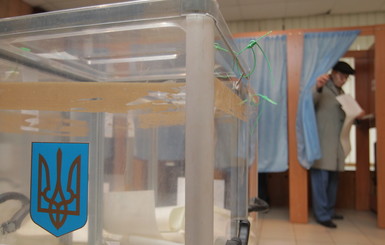 В Макеевке захватили сразу два избирательных округа