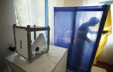 Украинцы хулиганят на избирательных участках 