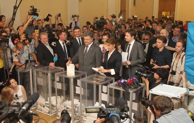 В Киеве скорая приезжала к 38 избирателям