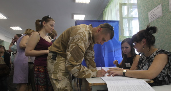 На Львовщине в выборах президента участвуют почти полтысячи жителей Крыма