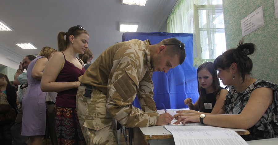 На Львовщине в выборах президента участвуют почти полтысячи жителей Крыма