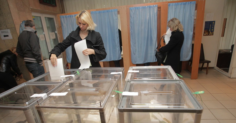 На Львовщине на избирательных участках дежурят 