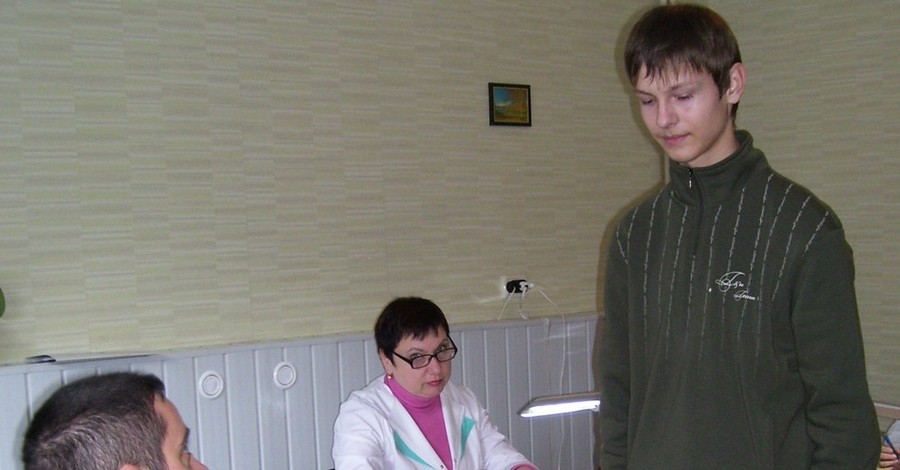 Харьковским выпускникам, которые поступят в вуз, дадут отсрочку от армии