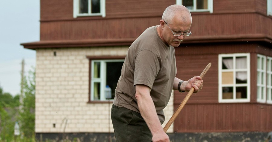 Перед  летним сезоном цены на аренду дач рухнули