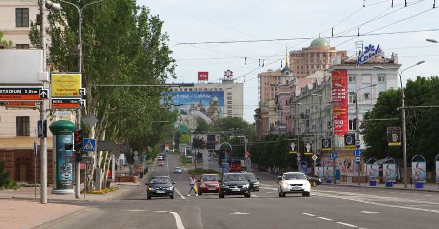 Донецк опустел: жители бросают работу и покидают город