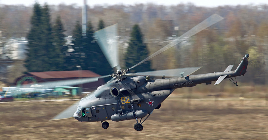 На месте крушения вертолета Ми-8 под Мурманском найдены тела 5 человек