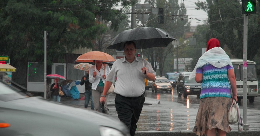 В понедельник, 2 июня, днем в Украине пройдет небольшой дождь