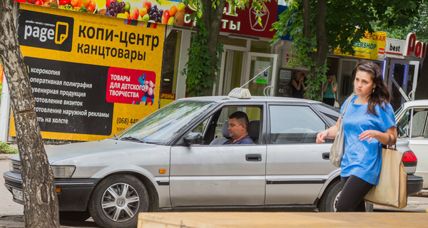 Запорожские таксисты открыли охоту на нерадивых клиентов