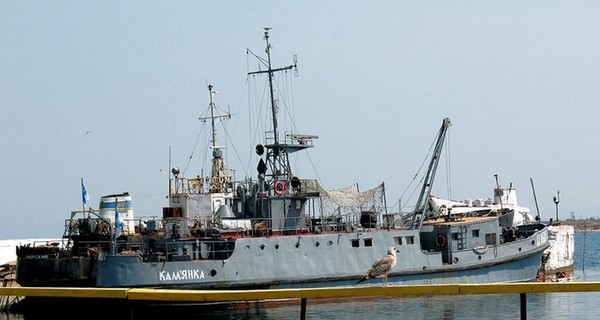 Из Крыма вывели еще 3 украинских корабля