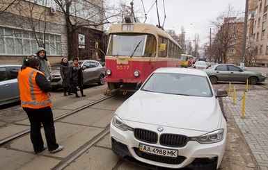 В Киеве станет больше водителей трамваев и троллейбусов