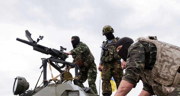 Тымчук:  в Луганской области обстреляли два блокпоста силовиков