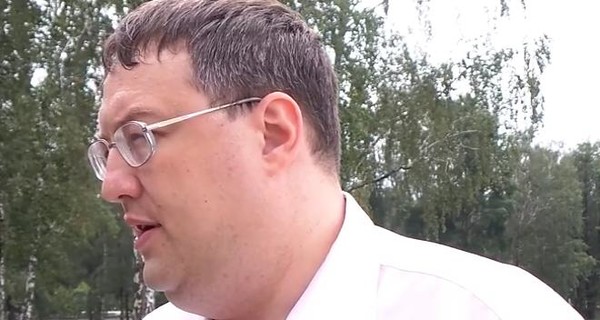 Советник Авакова рассказал, как россияне приезжают в Украину незаконно