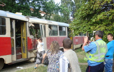 Трамвайное ЧП в Харькове: водитель обезумевшего трамвая уже разбивал вагоны