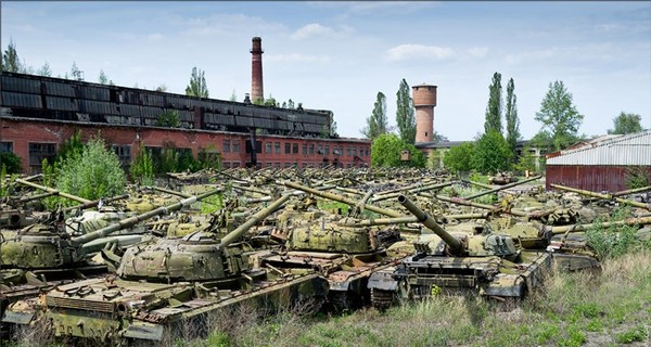 Украинский бронетанковый завод незаконно продавал детали за границу