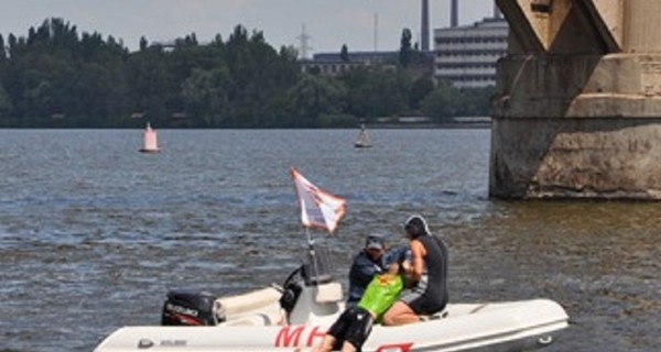 В Днепропетровске едва не утонул мужчина