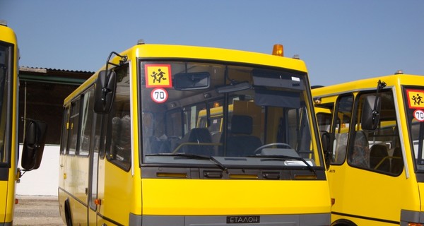 В Снежном пропал автобус с сиротами