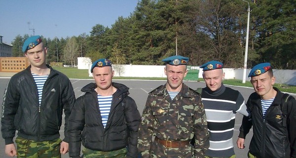 Погибший в самолете техник Сергей Манулов сам вызвался лететь в Луганск