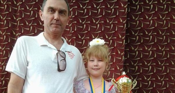 Семилетняя днепропетровчанка стала чемпионкой Украины по шахматам