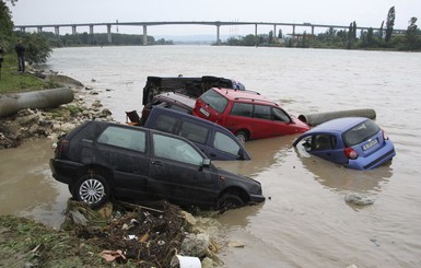 В Болгарии курорт Варна превратился в эпицентр крупного наводнения