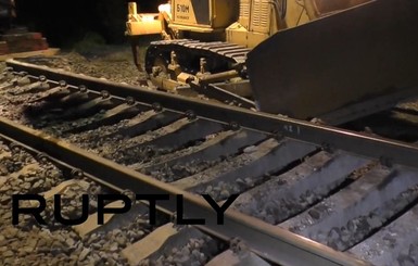 В Запорожской области взорвали железнодорожный мост