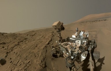 Год за два: марсоход Curiosity отметил пребывание на Красной планете 