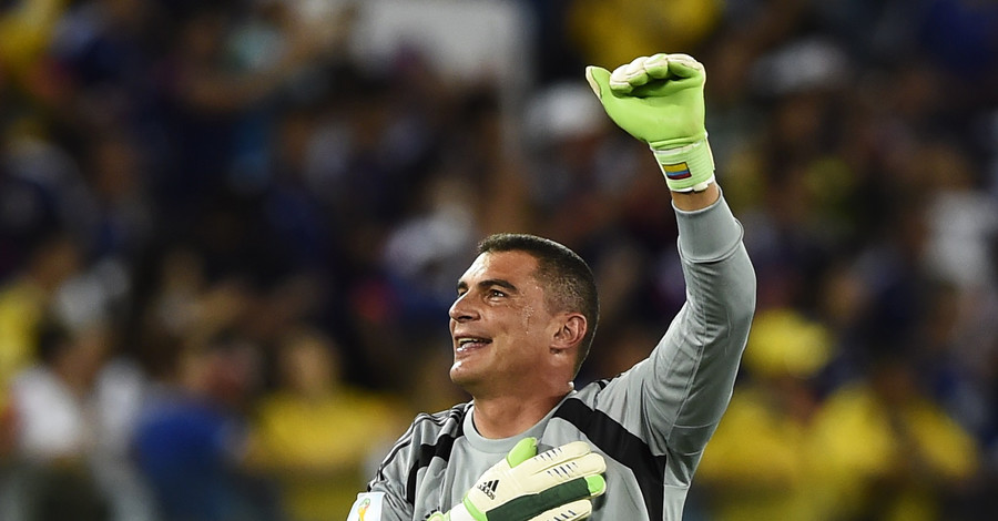 Вратарь сборной Колумбии Мондрагон установил мировой рекорд на ЧМ-2014