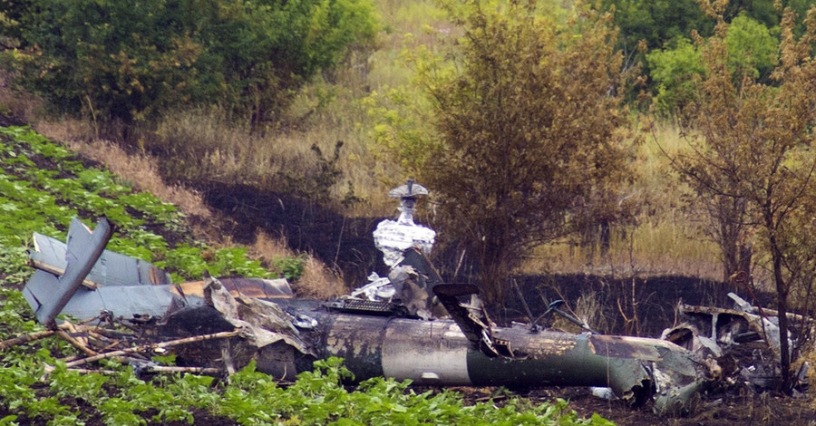 Стали известны имена еще двух погибших при падении вертолета МИ-8