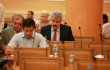 На своей первой сессии Труханов держал одесских депутатов шесть часов