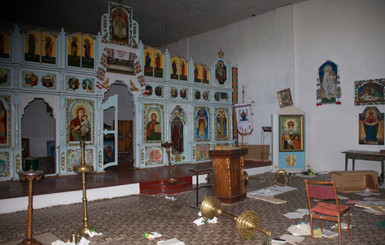 В Черкасской области мужчина разгромил церковь