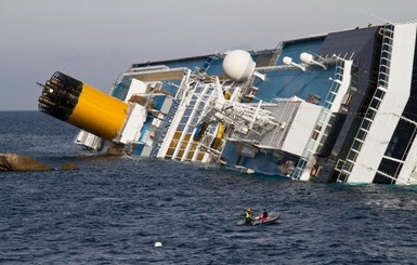 Затонувший лайнер Costa Concordia утилизируют в августе