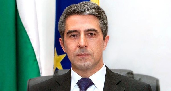 Президент Болгарии намерен распустить парламент