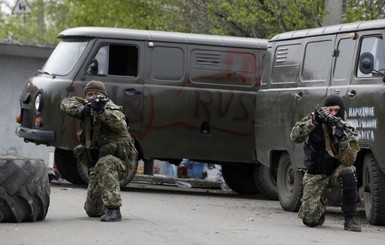 На подступах к Луганску возобновился артобстрел