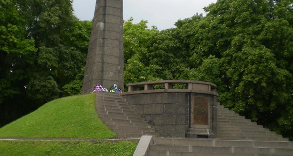 Почти полмиллиона гривен, выделенных на Шевченко, украли