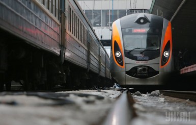 ГПУ выявила растрату миллиарда гривен на железнодорожных тендерах 