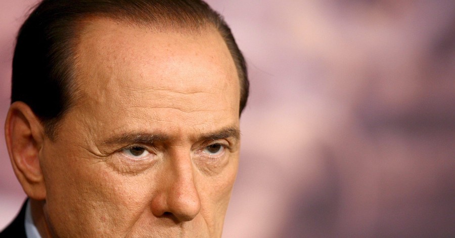 Берлускони лишился 35 миллионов евро из-за игры на Чемпионате мира