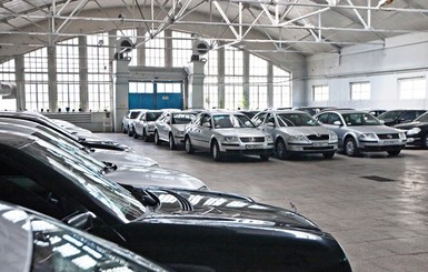Кабмин продал б/у машин более чем на два миллиона гривен