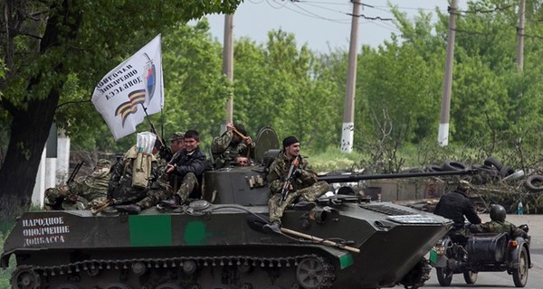 Сторонники ДНР и ЛНР напали на силы АТО: убит командир 