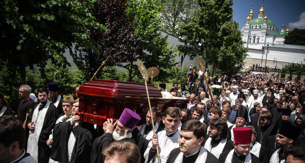 Похороны митрополита Владимира: 