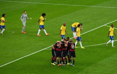 Разгромный полуфинал: Германия забила бразильцам семь голов 