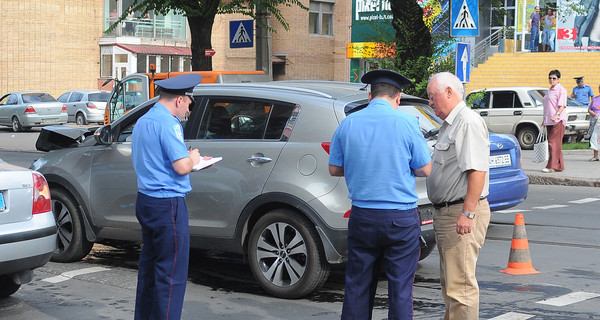 В Николаевской области водитель сбил митингующего