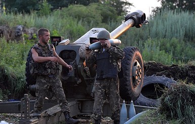 МВД пообещало не бомбить Луганск и Донецк