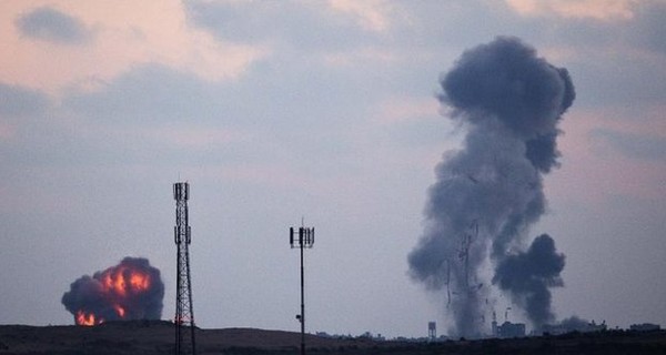 Авиаударом Израиля по сектору Газа убит 81 палестинец, в ООН обеспокоены