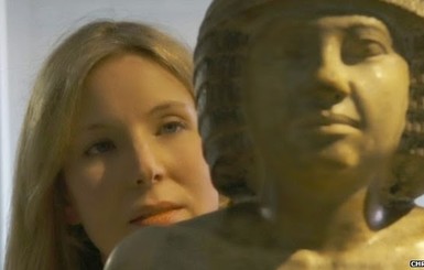 В Англии музей за 16 миллионов продал древнюю египетскую статую